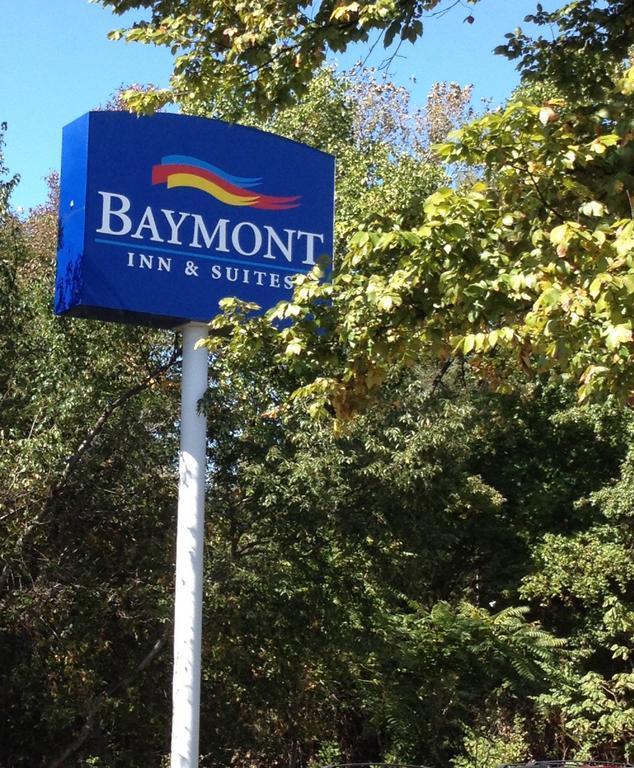 Baymont By Wyndham Charlotte-Airport Coliseum Hotel Exterior photo